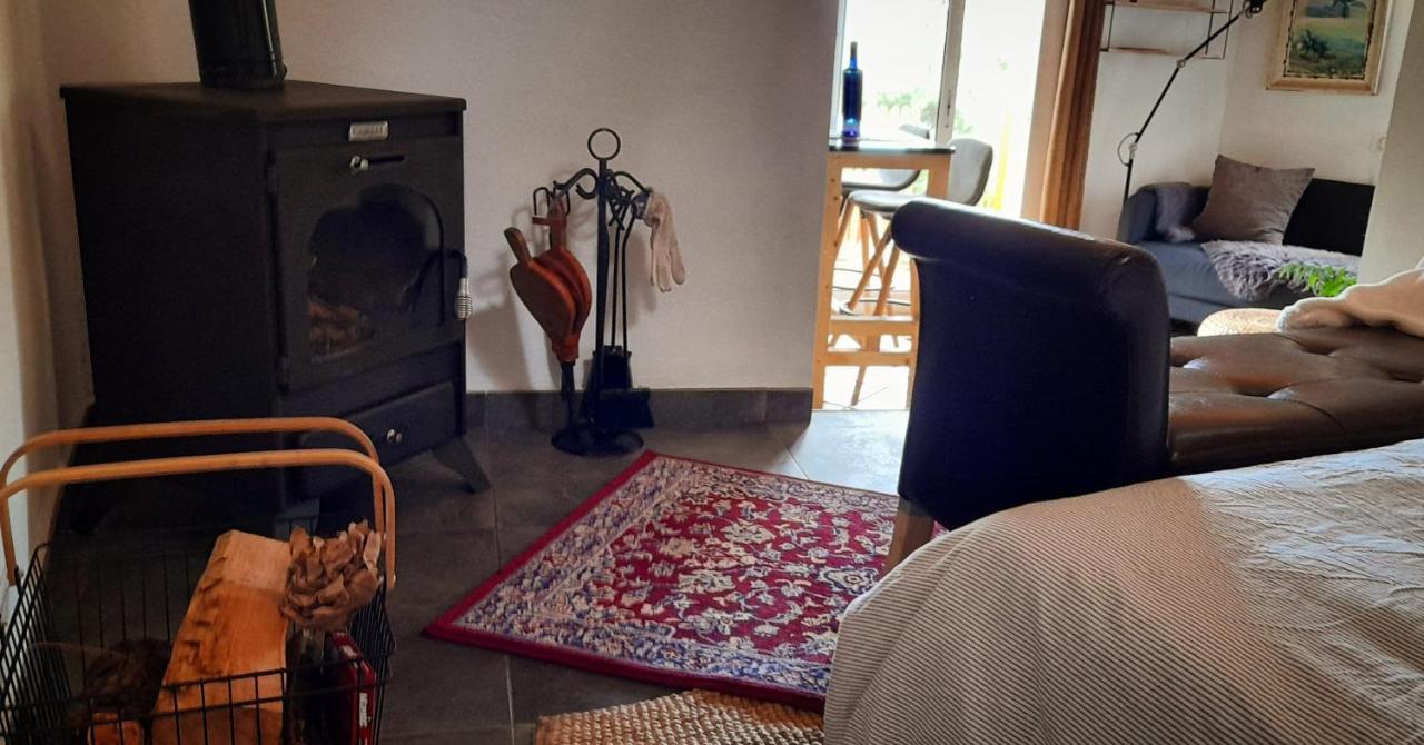 Casa Aguar: Acogedora Casa De Invitados En El Bosque Barrial エクステリア 写真