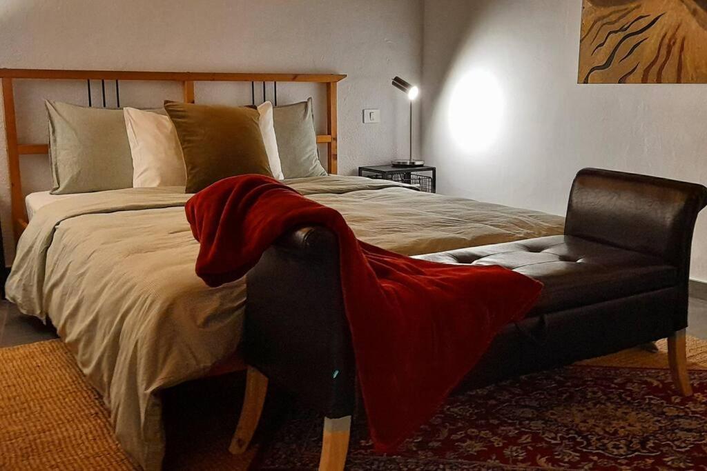 Casa Aguar: Acogedora Casa De Invitados En El Bosque Barrial エクステリア 写真